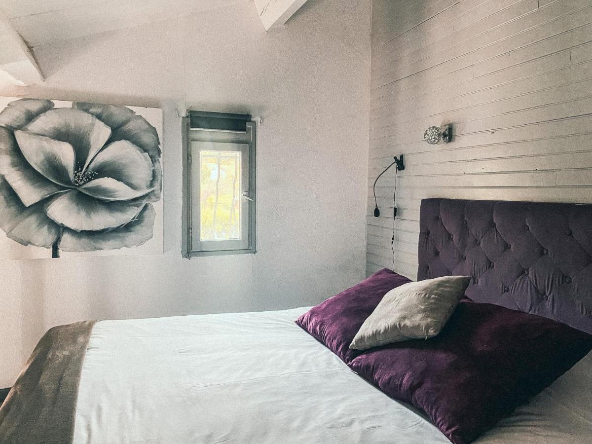 Auberge Des Pins Tourrettes Zewnętrze zdjęcie
