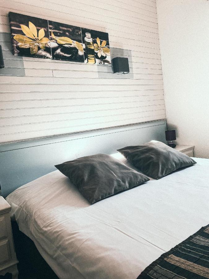 Auberge Des Pins Tourrettes Zewnętrze zdjęcie