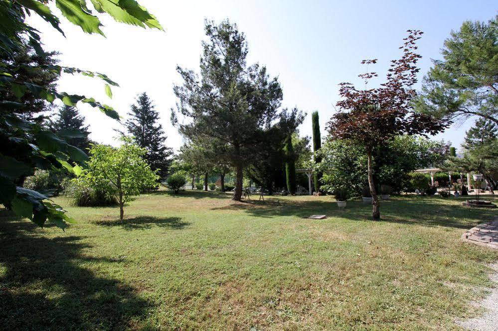 Auberge Des Pins Tourrettes Zewnętrze zdjęcie
