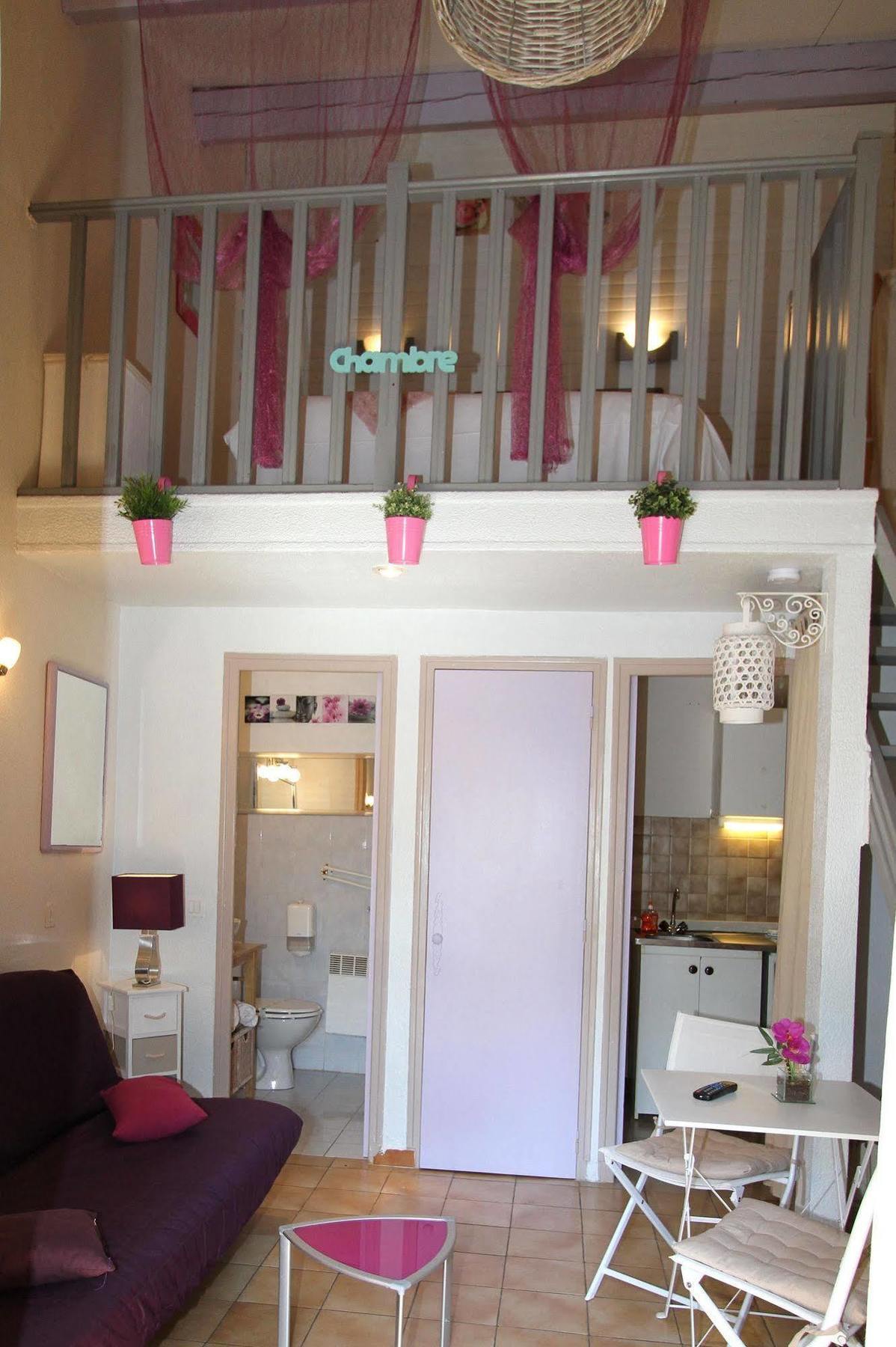 Auberge Des Pins Tourrettes Zewnętrze zdjęcie