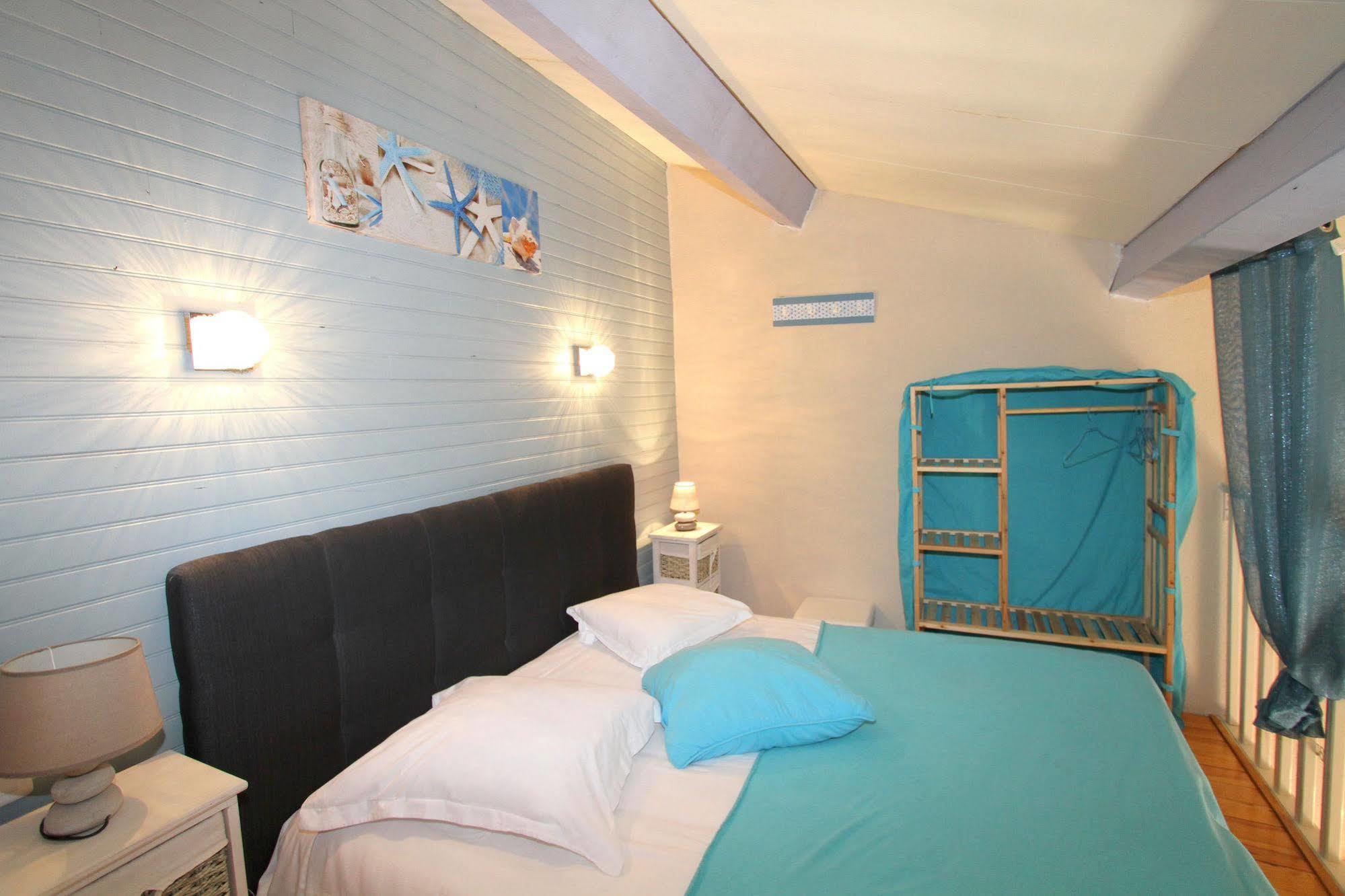 Auberge Des Pins Tourrettes Zewnętrze zdjęcie