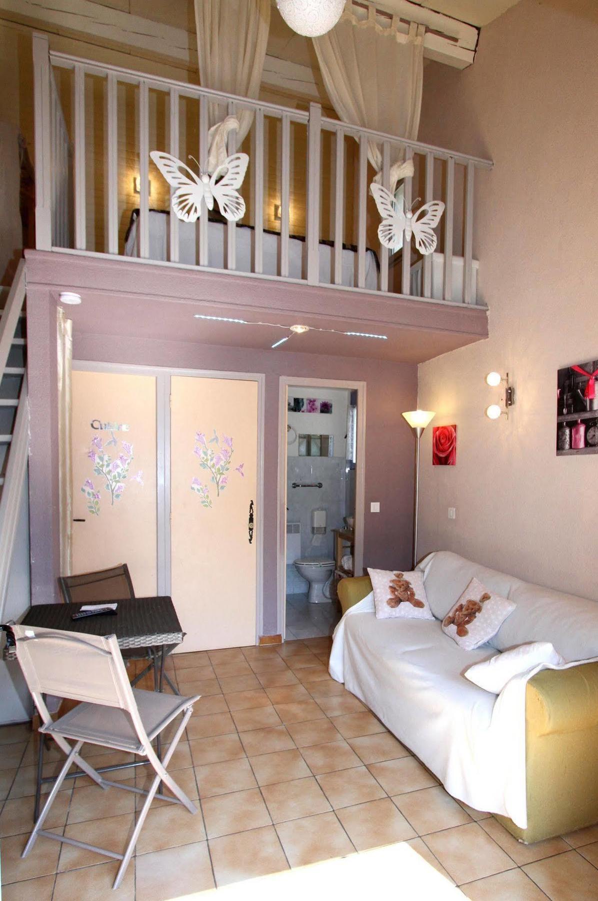 Auberge Des Pins Tourrettes Zewnętrze zdjęcie
